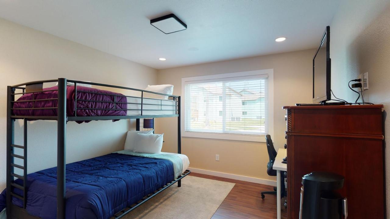 Ah-B107 Completely Remodeled Ground Floor Condo, Overlooking Poolhot Tub Port Aransas Exterior photo